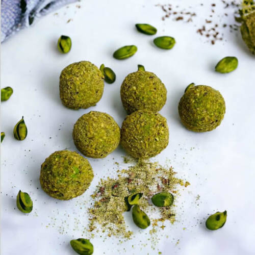 White Chocolate Pistachio Truffle